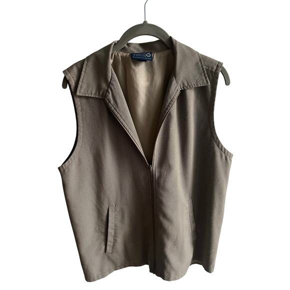 Sunderland of Scotland Tan Vest Size S Golf Wear Lightweight Performance Durable - Picture 5 of 8